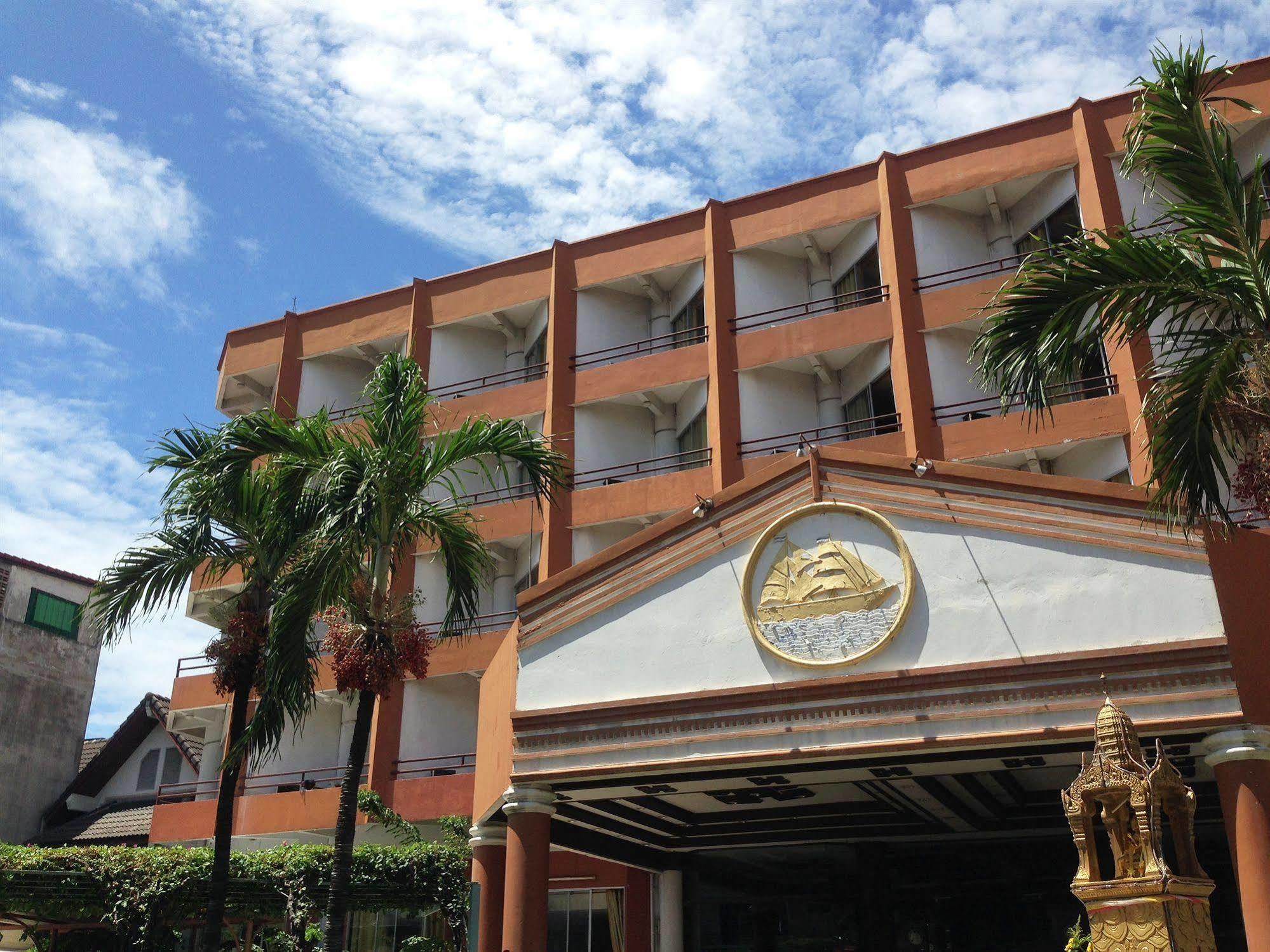 Skaw Beach Hotel Pattaya Zewnętrze zdjęcie