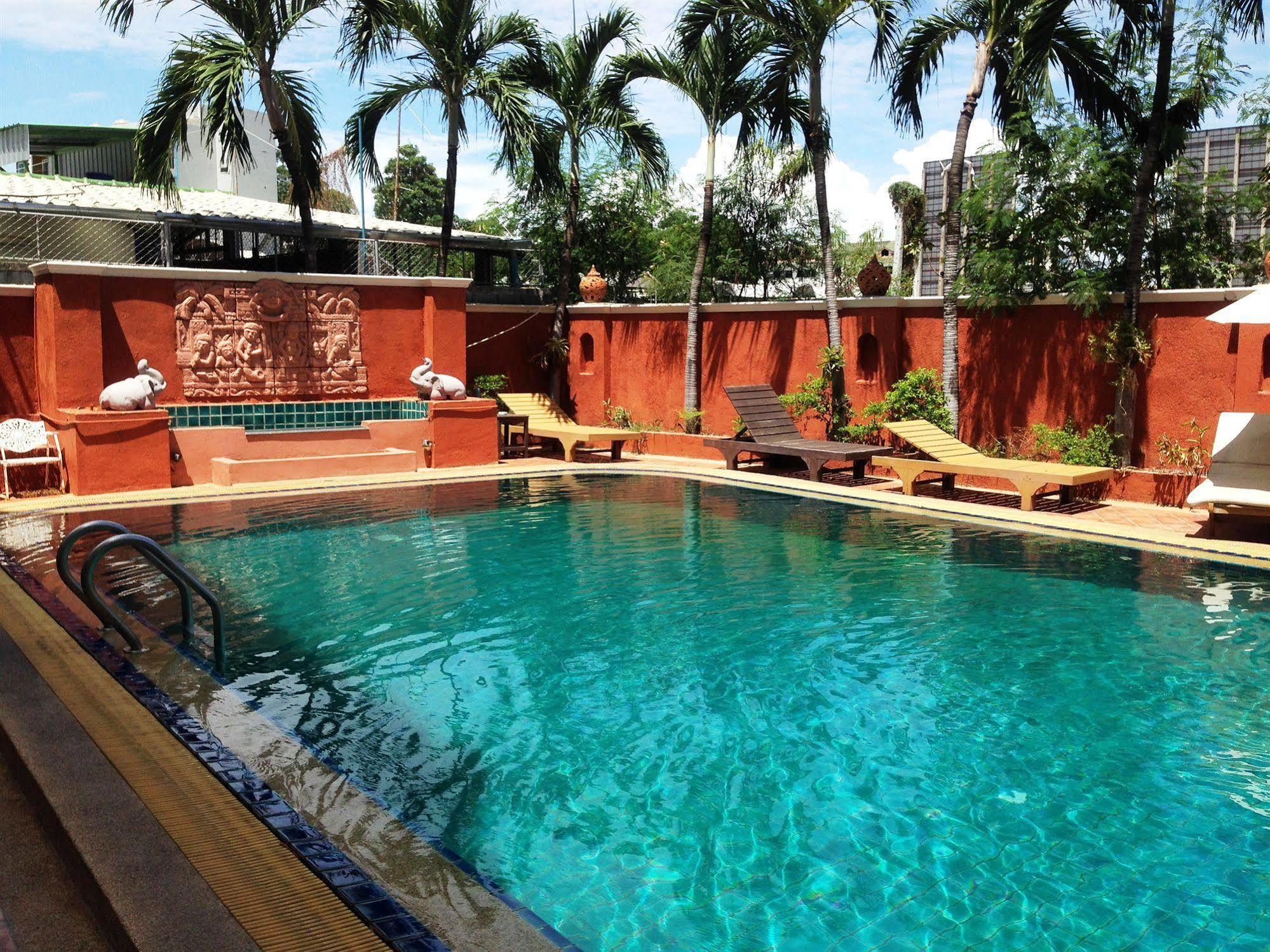 Skaw Beach Hotel Pattaya Zewnętrze zdjęcie